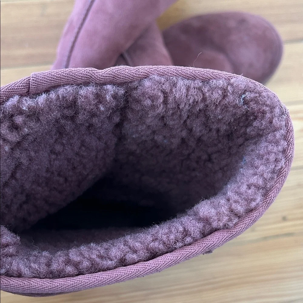 UGG Women's Winter Boots in Rich Burgundy - Picture 11 of 11
